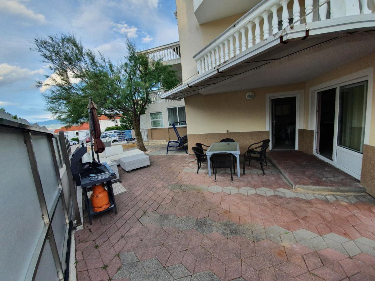 Апартаменты Apartman Klaudijo Башка Экстерьер фото
