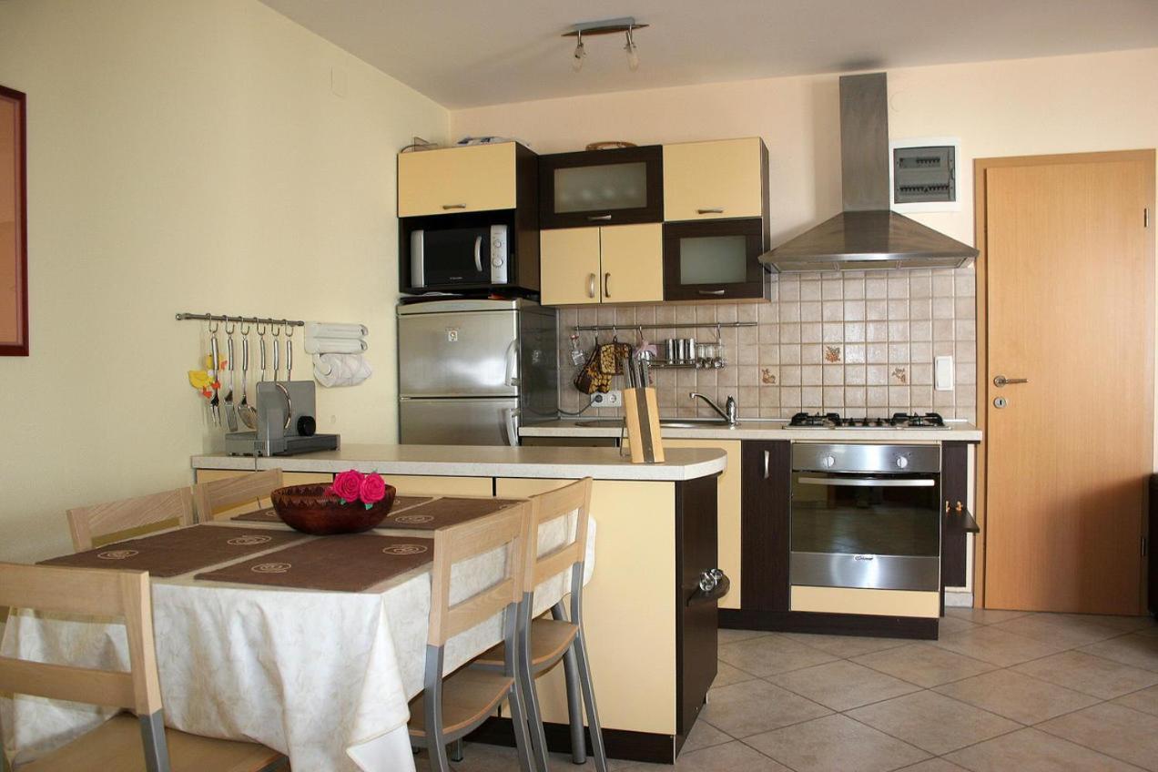 Апартаменты Apartman Klaudijo Башка Экстерьер фото