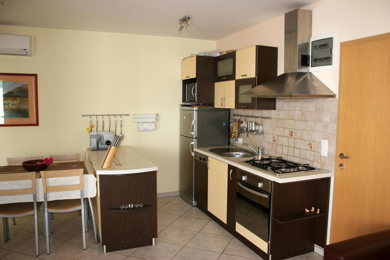 Апартаменты Apartman Klaudijo Башка Экстерьер фото